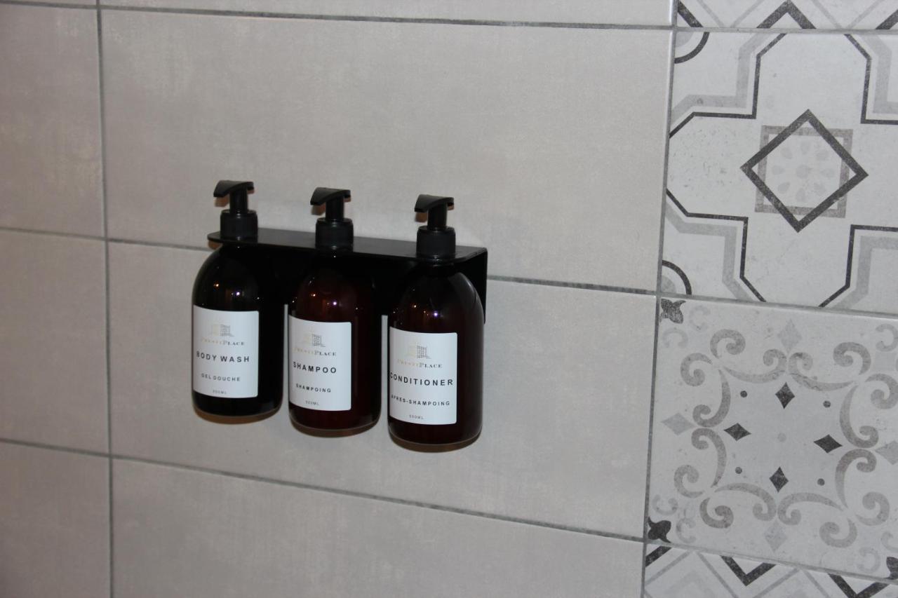 La Petite Plume - Prestiplace Collection トゥール エクステリア 写真